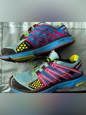 Salomon XR Mission Running Shoes Women’s Size 9